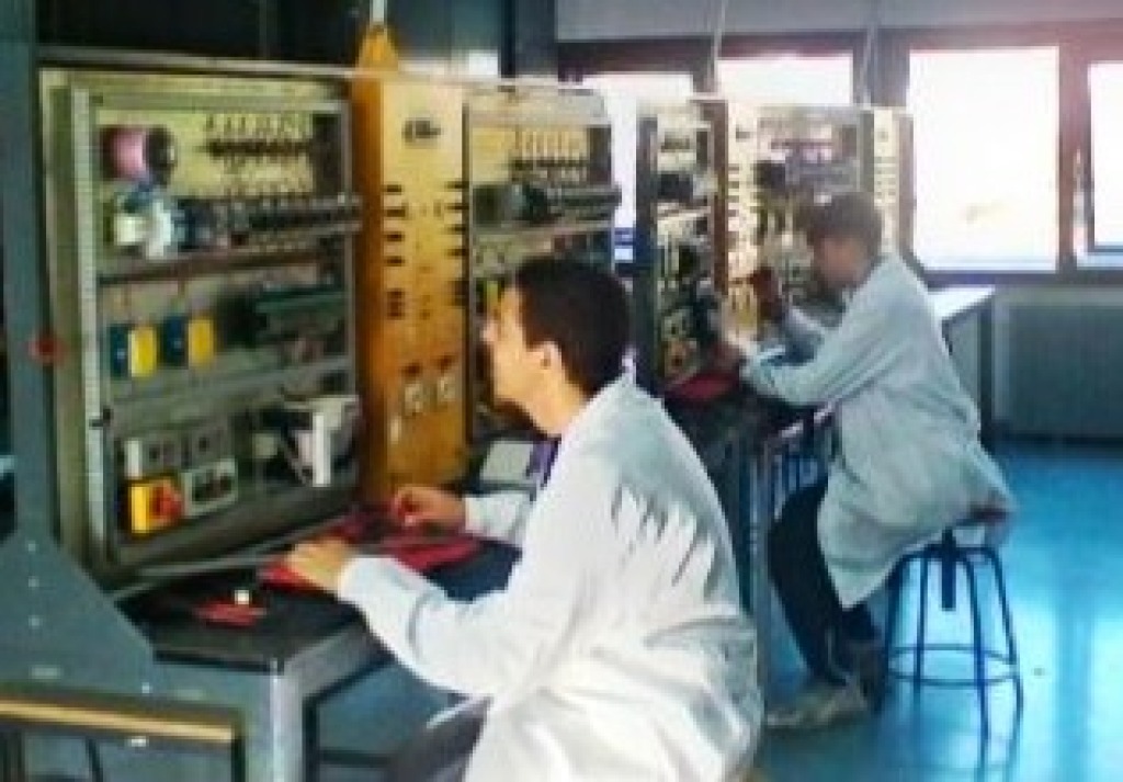 ELETTROTECNICA ELETTRONICA